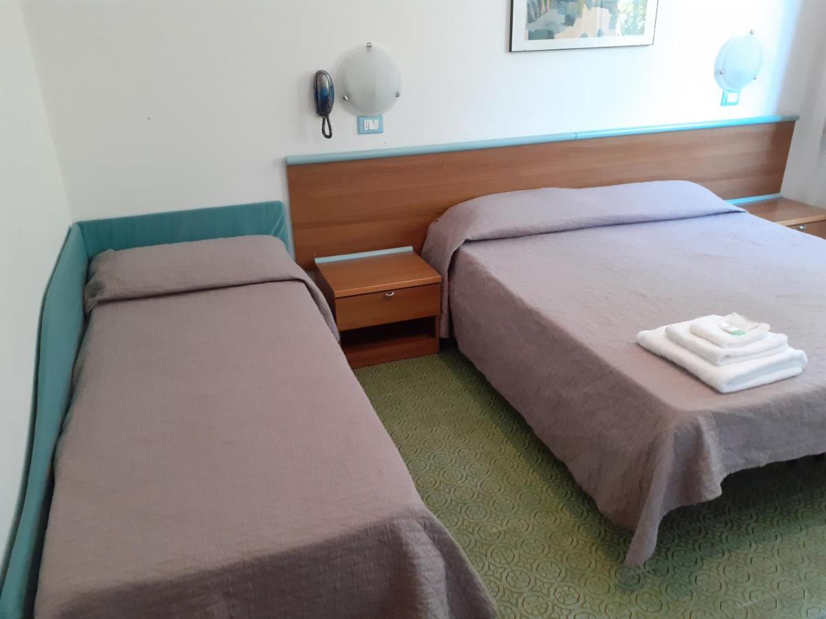 Hotel Solaria Marina Romea Eksteriør bilde